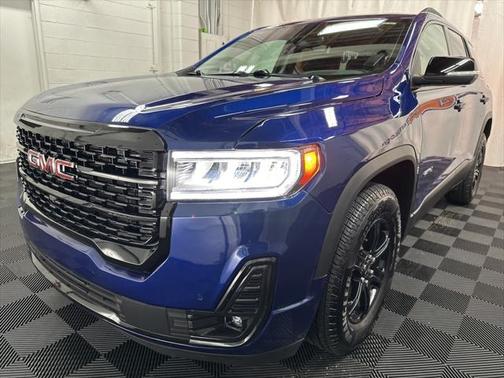 2023 GMC Acadia AWD AT4