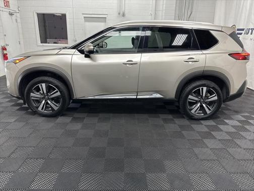2021 Nissan Rogue SL