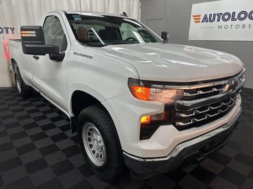 2025 Chevrolet Silverado 1500 WT
