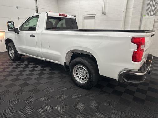2025 Chevrolet Silverado 1500 WT