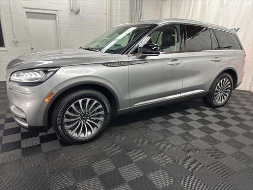 2024 Lincoln Aviator Premiere