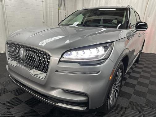 2024 Lincoln Aviator Premiere
