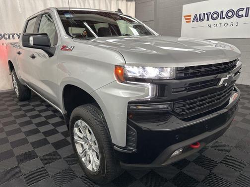 Silver Ice Metallic 2021 Chevrolet Silverado 1500 LT Trail Boss