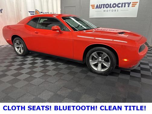 2017 Dodge Challenger SXT