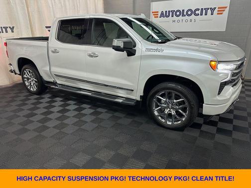 Iridescent Pearl Tricoat 2024 Chevrolet Silverado 1500 High Country