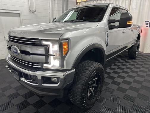 2017 Ford F-350 Lariat