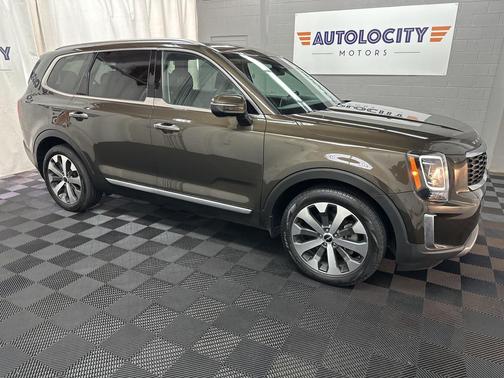 2022 Kia Telluride S