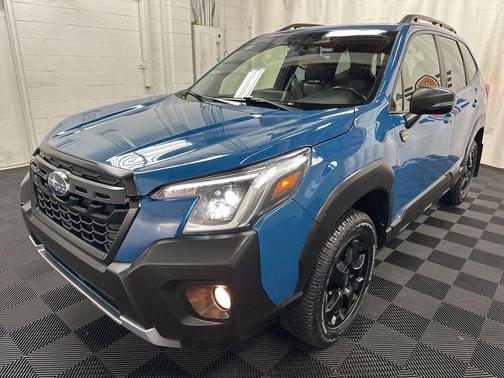 Geyser Blue 2022 Subaru Forester Wilderness