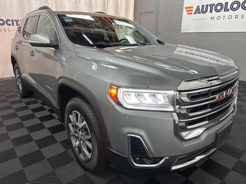 2023 GMC Acadia AWD SLT