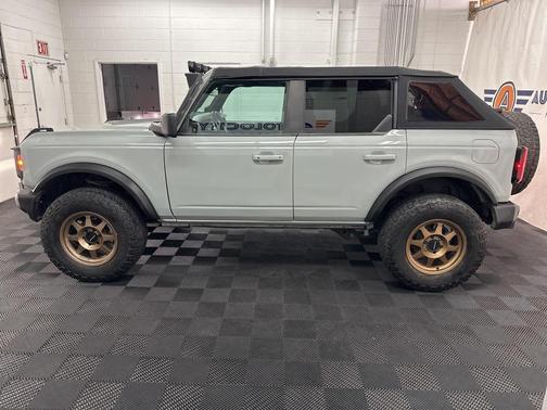 2021 Ford Bronco Outer Banks