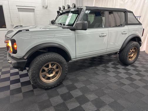 2021 Ford Bronco Outer Banks