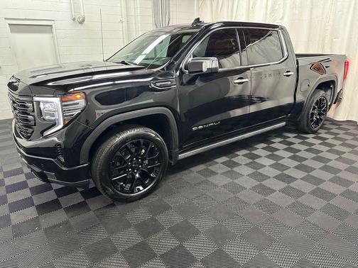 Onyx Black 2023 GMC Sierra 1500 Denali Ultimate
