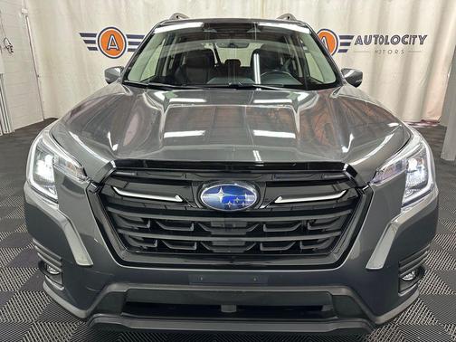 Gray Metallic 2024 Subaru Forester Limited