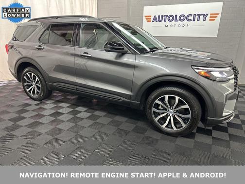 Carbonized Gray Metallic 2025 Ford Explorer ST-Line