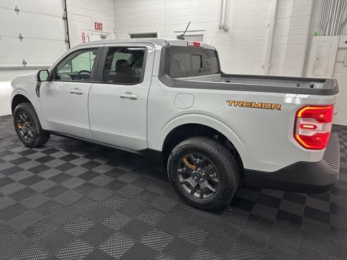 2023 Ford Maverick Lariat