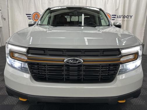 2023 Ford Maverick Lariat