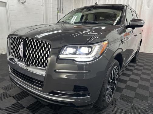 2023 Lincoln Navigator Black Label