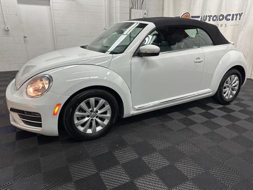 2018 Volkswagen Beetle 2.0T S