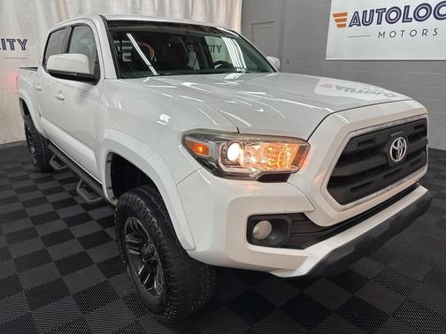2017 Toyota Tacoma SR5