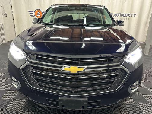 Midnight Blue Metallic 2020 Chevrolet Traverse Premier