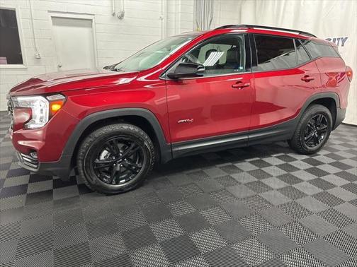 2024 GMC Terrain AWD AT4