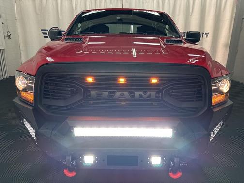 2022 RAM 1500 Classic Warlock Crew Cab 4x4 5'7' Box