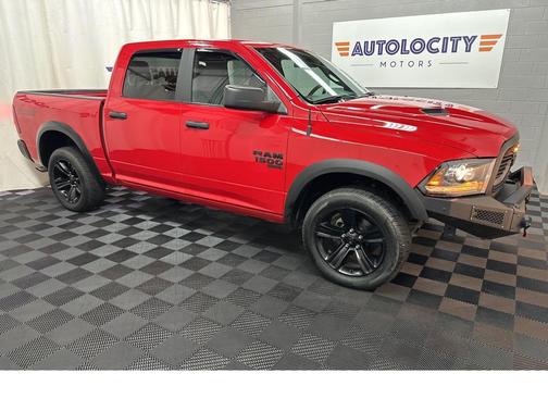 2022 RAM 1500 Classic Warlock Crew Cab 4x4 5'7' Box
