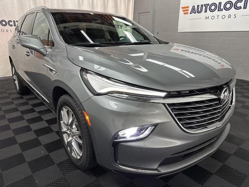 2023 Buick Enclave Premium AWD