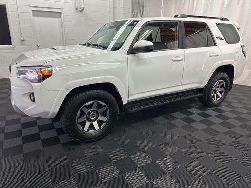2023 Toyota 4Runner TRD Off Road