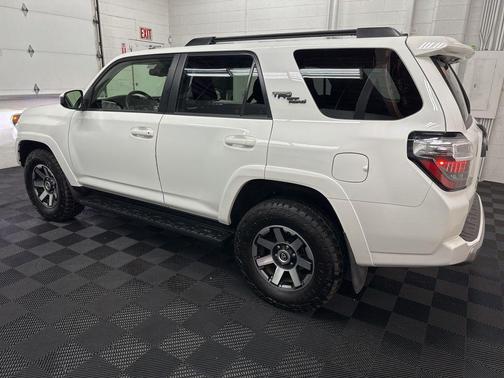 2023 Toyota 4Runner TRD Off Road