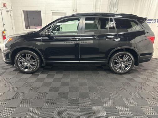 2022 Honda Pilot AWD Sport