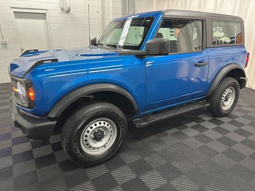 2021 Ford Bronco Base