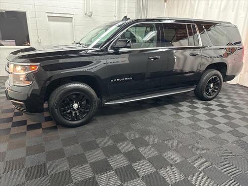 2019 Chevrolet Suburban LT