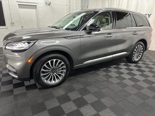 2024 Lincoln Aviator Premiere