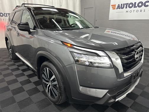 2024 Nissan Pathfinder Platinum 4WD