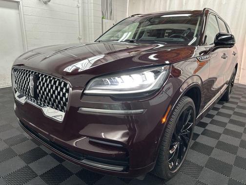 Diamond Red Metallic Tinted Clearcoat 2023 Lincoln Aviator Reserve AWD