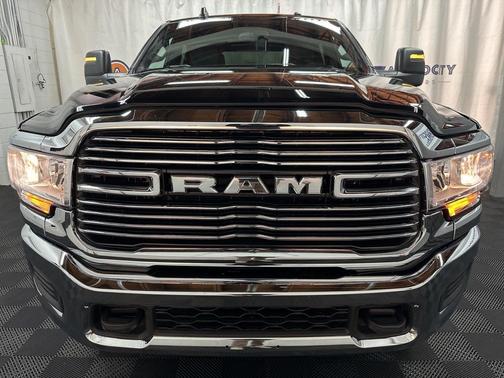 2024 RAM 2500 Tradesman Crew Cab 4x4 6'4' Box