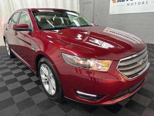 2016 Ford Taurus SEL