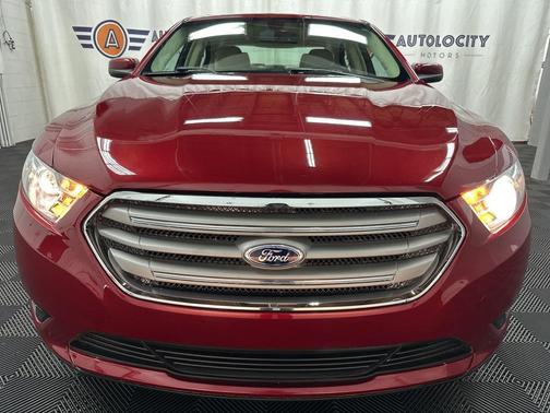 2016 Ford Taurus SEL