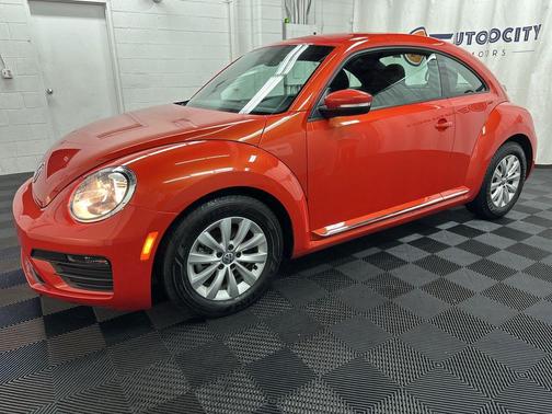 2019 Volkswagen Beetle 2.0T S