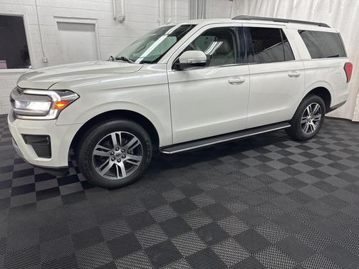 2023 Ford Expedition Max XLT
