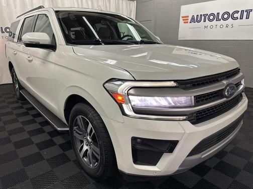 2023 Ford Expedition Max XLT