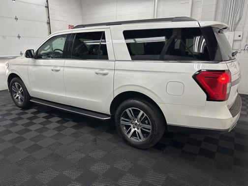 2023 Ford Expedition Max XLT