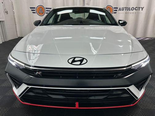 Atlas White 2025 Hyundai ELANTRA N Base