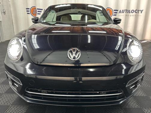 2019 Volkswagen Beetle 2.0T SE