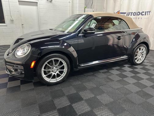 2019 Volkswagen Beetle 2.0T SE