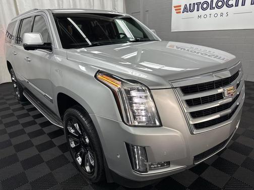 2019 Cadillac Escalade ESV Luxury