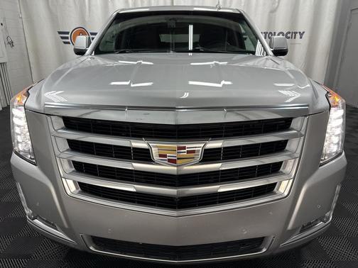 2019 Cadillac Escalade ESV Luxury