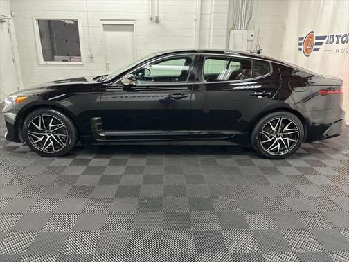 2022 Kia Stinger GT-Line