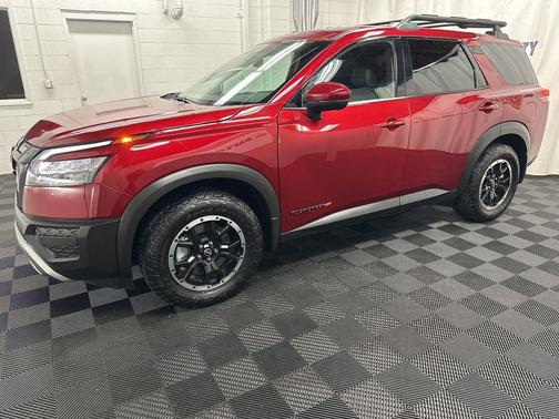 2025 Nissan Pathfinder Rock Creek 4WD